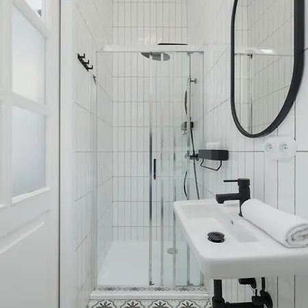 شقة Dietla One Bedroom With Air Conditioning & Balcony By Renters